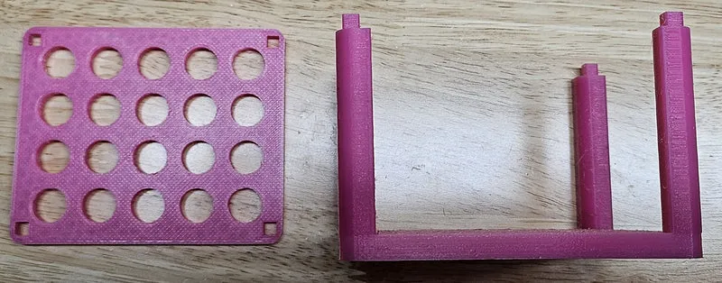 Porte-aiguilles à crochet