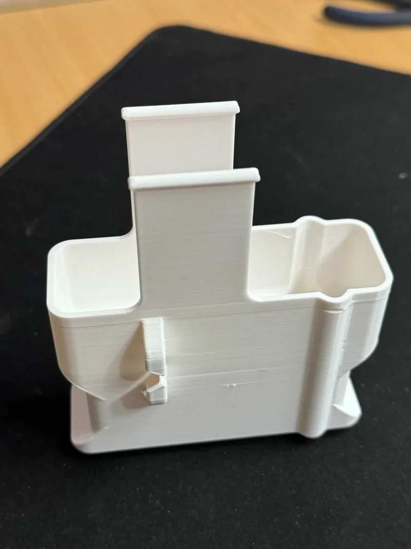 Protection et gestionnaire de câbles pour le chargeur 140W Macbook Pro