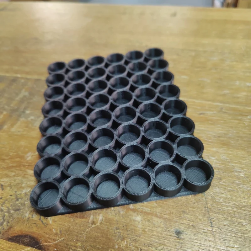 Support imprimé en 3D pour batteries 18650
