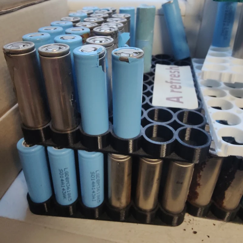 Support imprimé en 3D pour batteries 18650