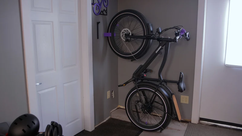 Support mural pour Fatbike - Rangement vertical