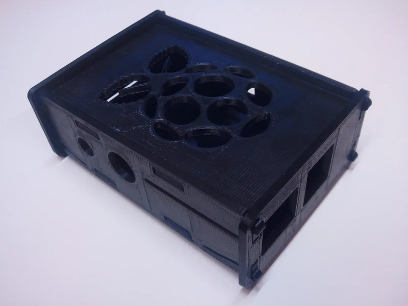 Boîte Adafruit Style Raspberry Pi