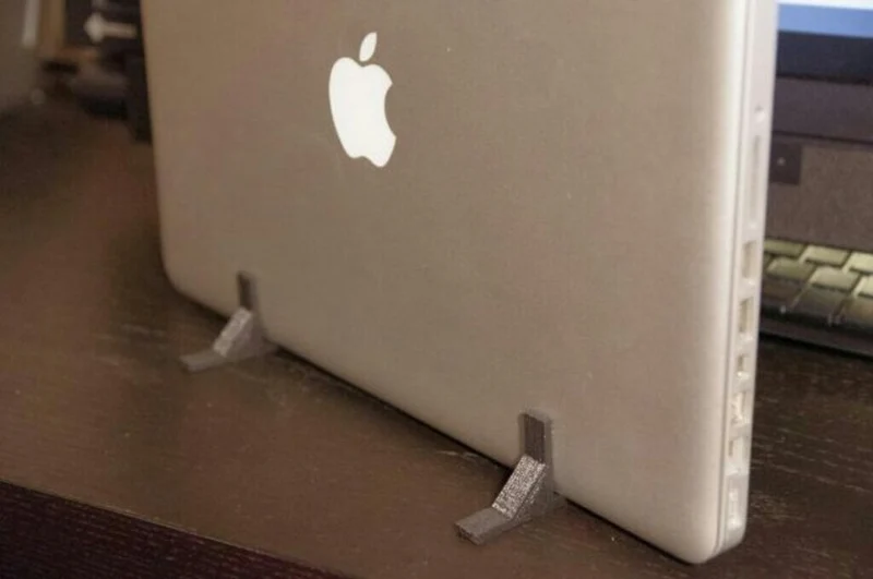 Support de bureau pour MacBook Pro 2009-2012
