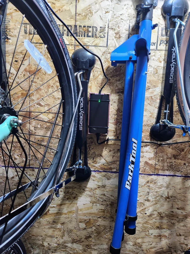 Support mural pour alimentation de vélo électrique Aventon (Pace 500.2)