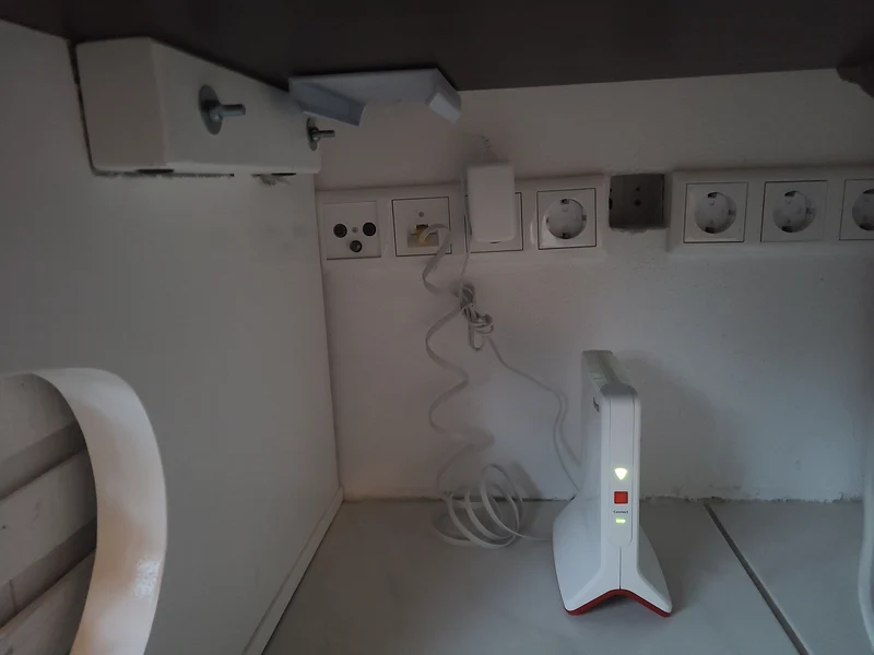 Support de montage pour AVM FRITZ ! Répéteur WLAN Mesh 3000 et 6000
