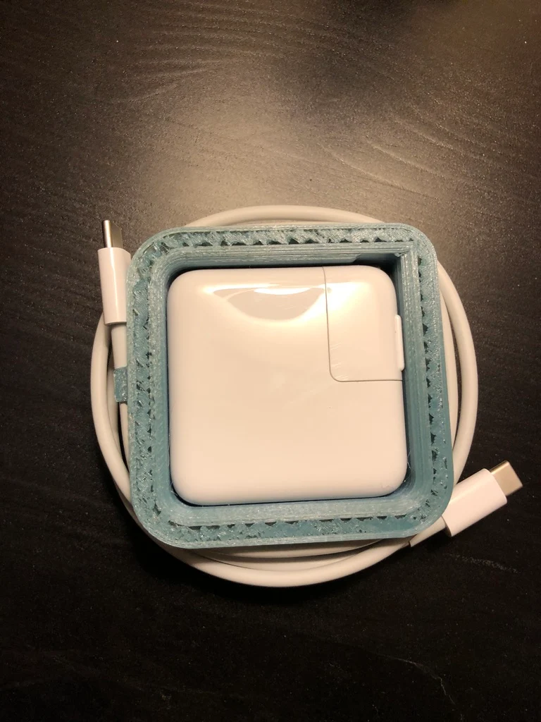 Apple 30W USB-C Charger Wrap
