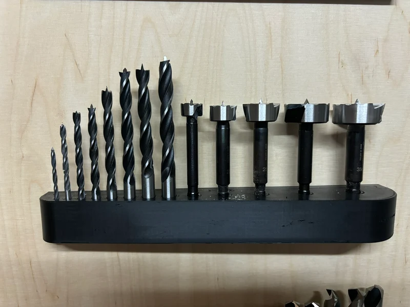 Support pratique pour les ensembles Bosch