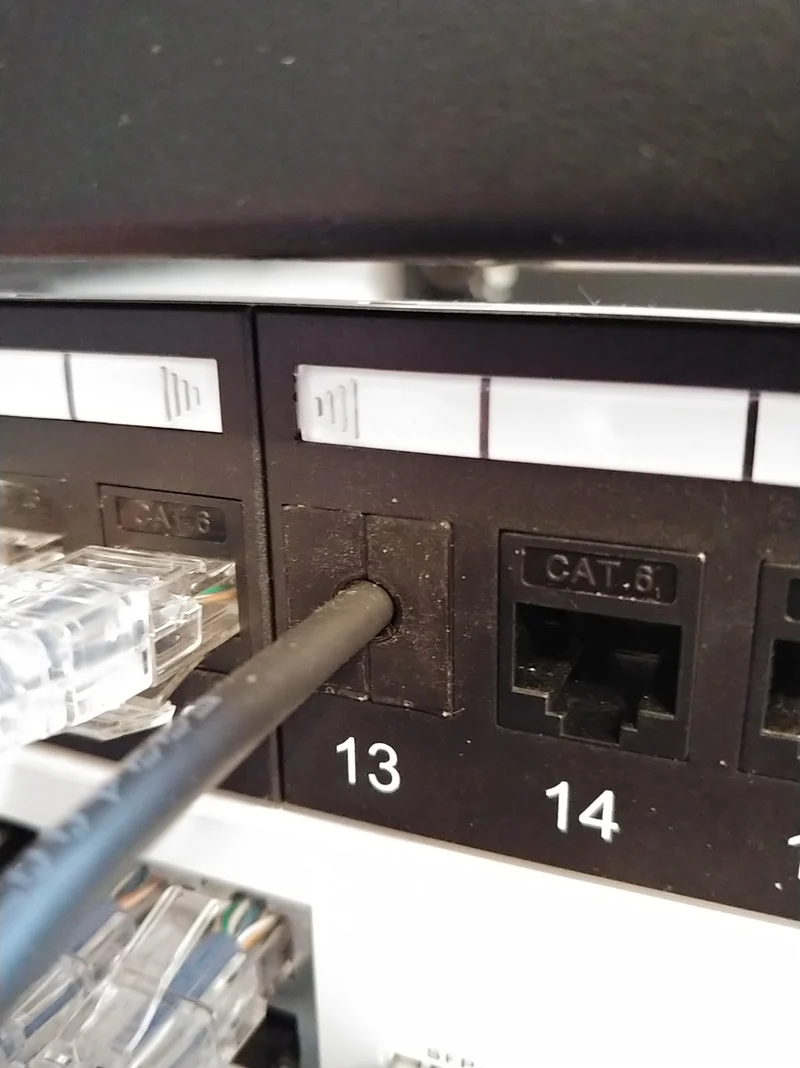 Prise Keystone pour câble SFP+ (3 pièces)