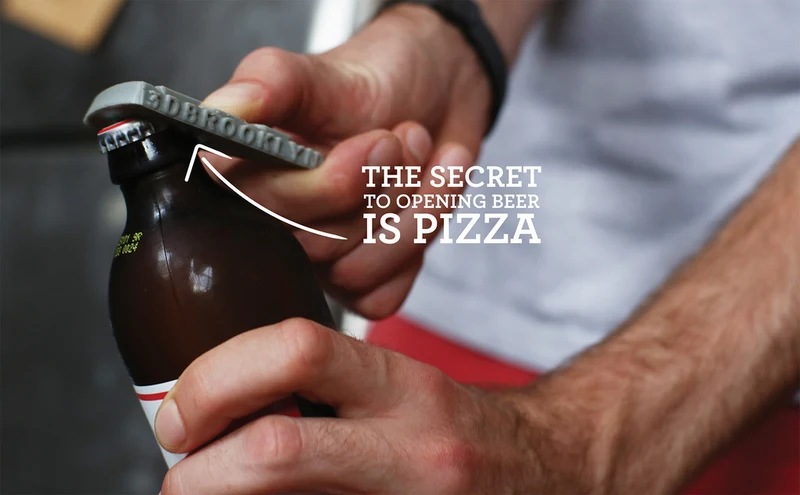 Ouvre-bouteille en forme de pizza