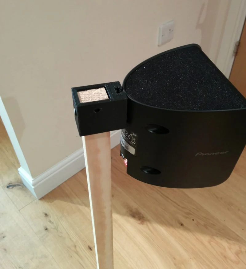 Support pressurisable pour enceintes Surround Sound