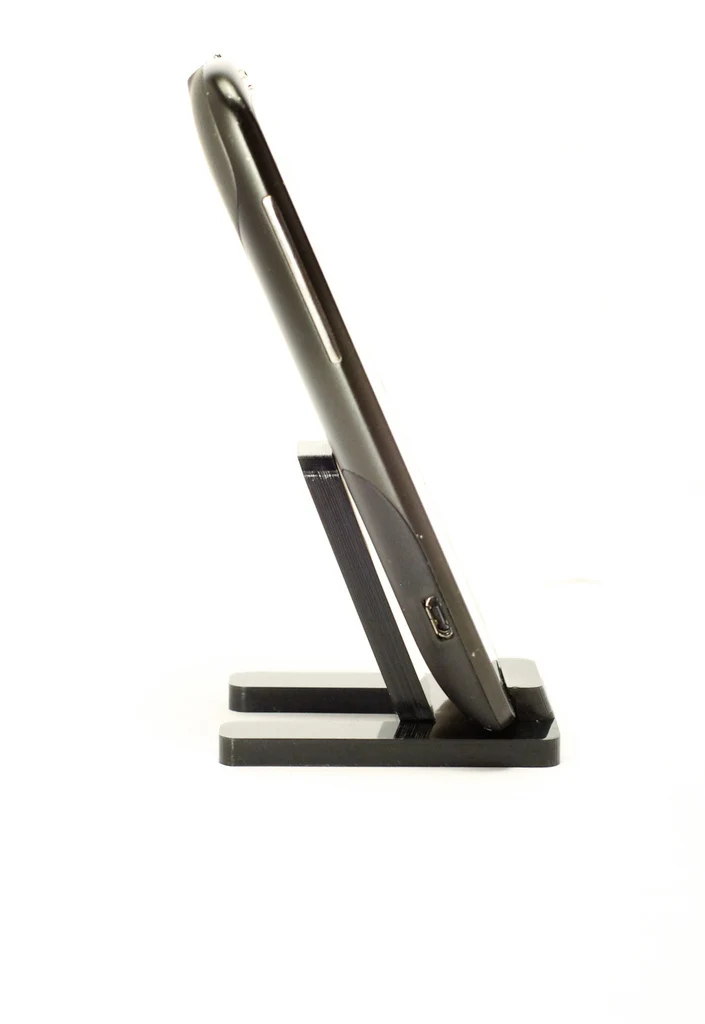 Support de téléphone portable élégant et fonctionnel pour tous les smartphones, 'Angles'