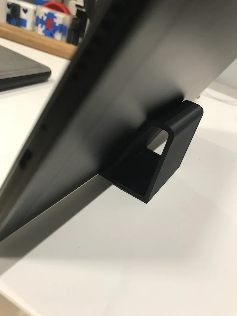 Support simple et robuste pour téléphone et tablette