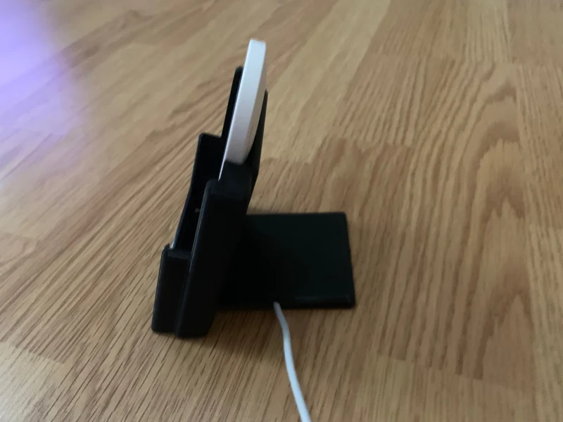 Support de chargeur sans fil personnalisable pour téléphones