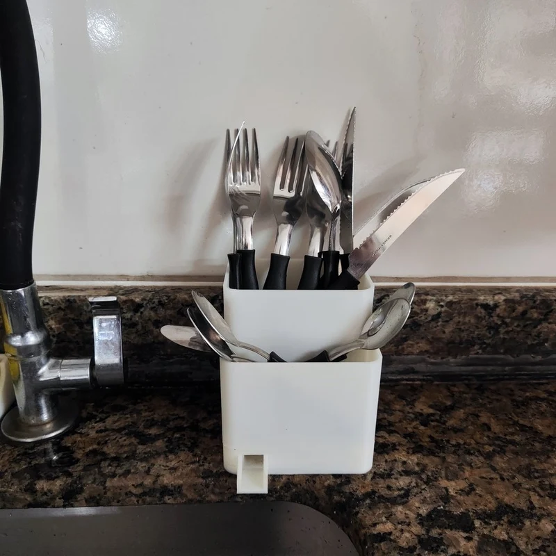 Egouttoir à couverts pour évier de cuisine