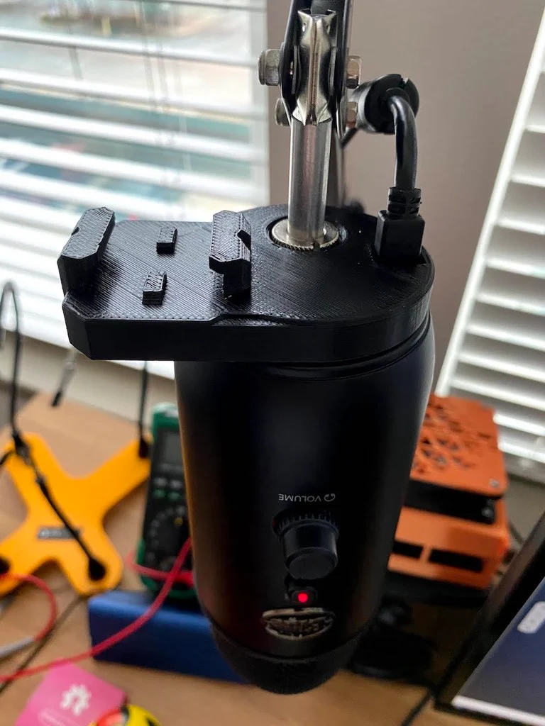 Blue Yeti Microphone et support GoPro/Webcam