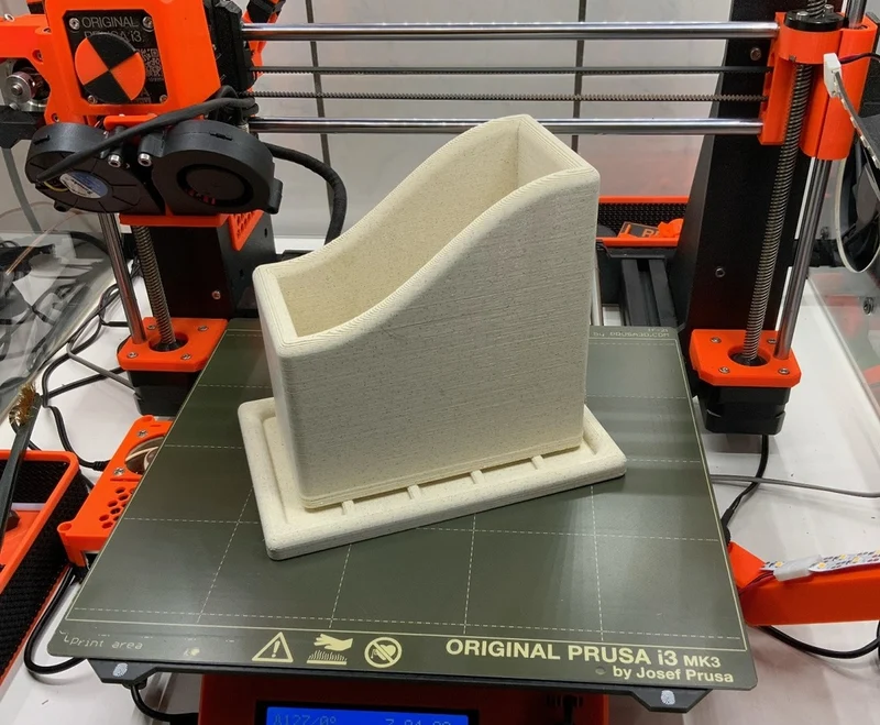Egouttoir à couverts Conçu dans Fusion 360