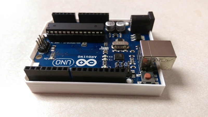 Adruino Uno Mini Bumper Bumper épais et auto-rétentif - Idéal pour les étudiants et les bricoleurs