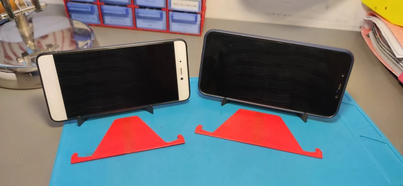 Support de téléphone portable fin et léger pour petits et grands téléphones