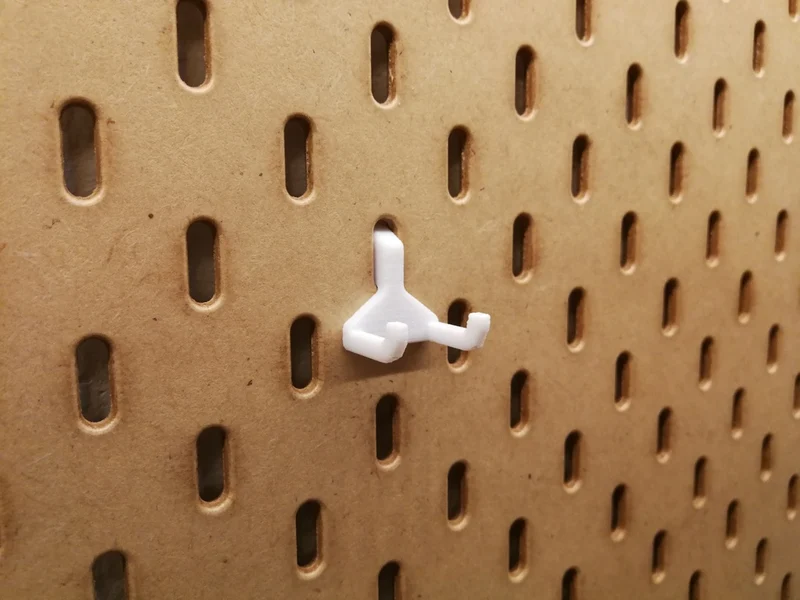 Support de pied à coulisse pour le tableau d'affichage IKEA Skådis