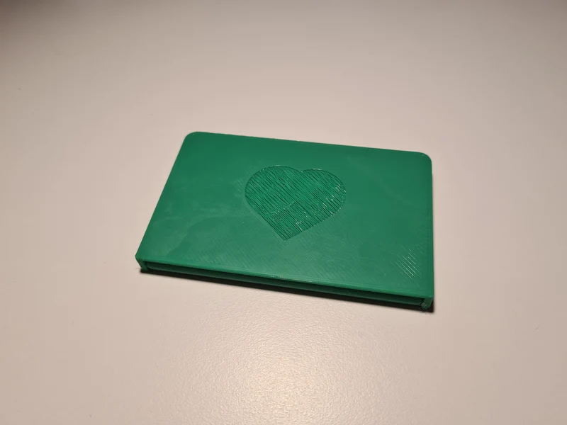 Porte-cartes de visite de poche avec cœur et version brillante