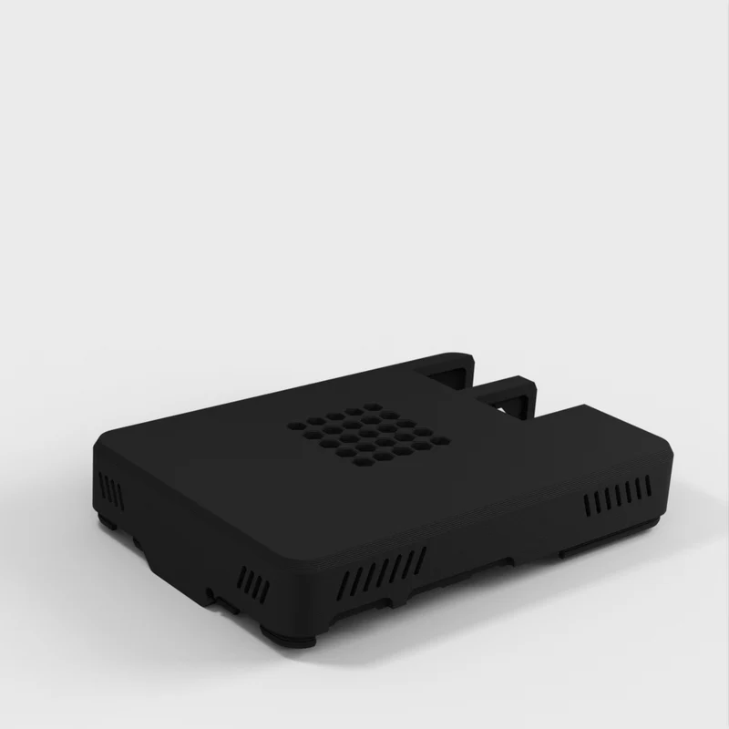 Boîtier Raspberry Pi 5 avec trous d'aération et nouvelle disposition USB/LAN