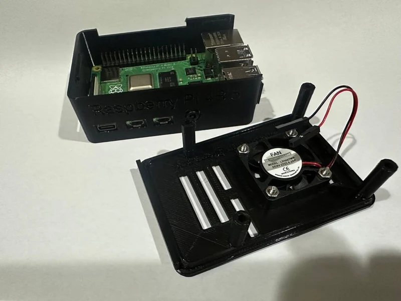 Boîtiers compatibles Raspberry Pi 5, 4B et 3B