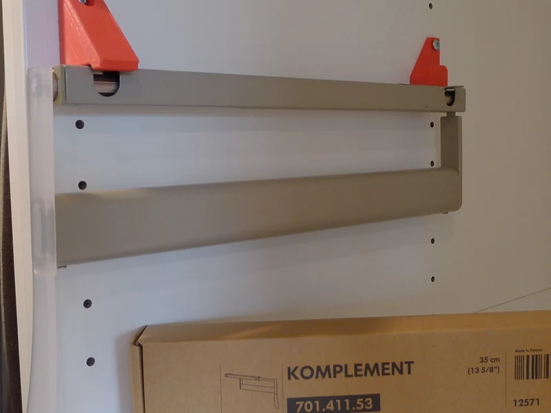 Support pour tringle à vêtements coulissante PAX KOMPLEMENT d'IKEA