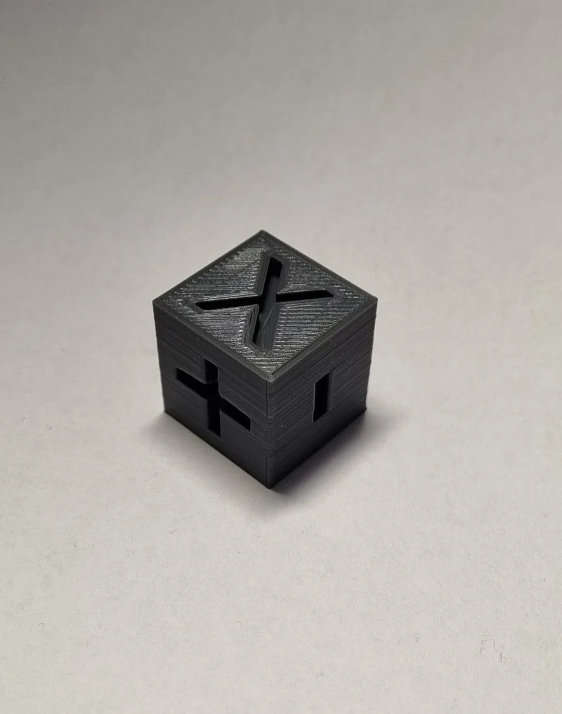 Cube éducatif de mathématiques pour les enfants