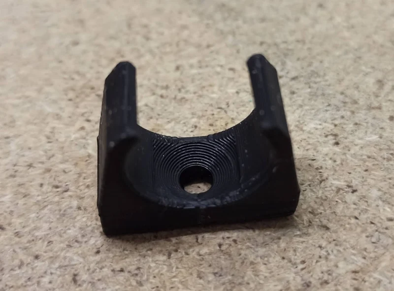 Gardena Micro Drip 13mm Pipe Clamp pour montage mural
