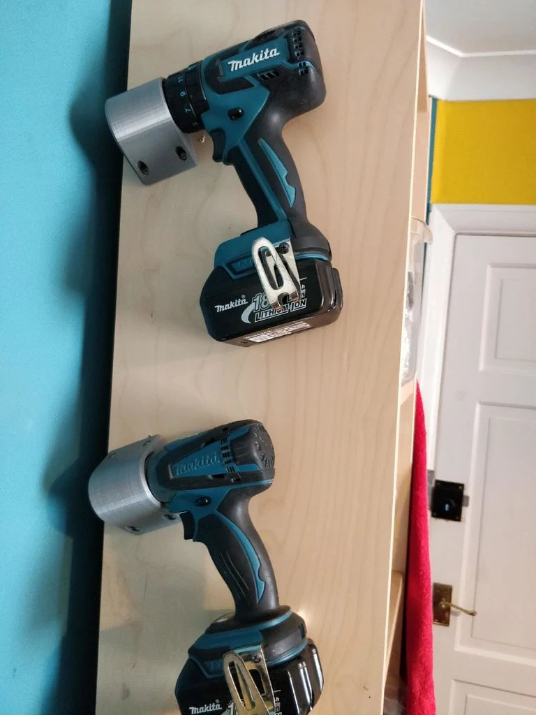 Support de montage mural pour ensembles perceuse/visseuse Dewalt et Makita