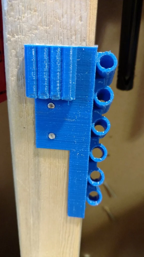 Porte-outils sur goujon pour clés hexagonales et limes aiguilles