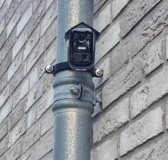 Support EUFY CAM 2C pour tuyau de descente de 80 mm