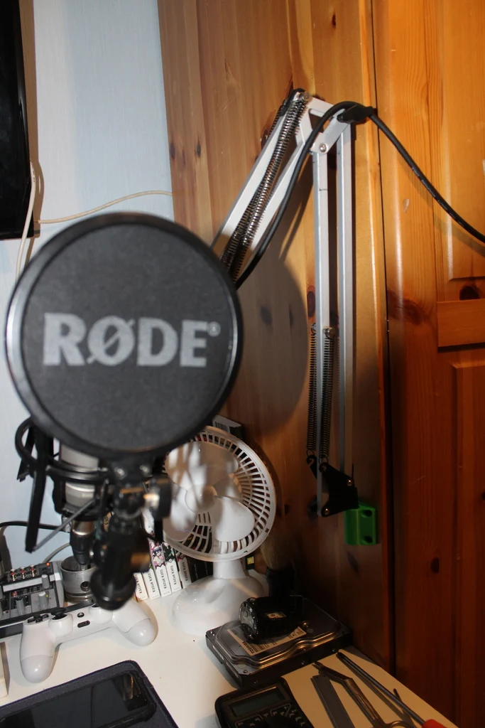 Support mural pour microphone RODE NT-1A
