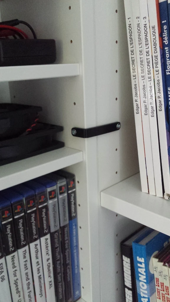 Support d'angle pour fixer 2 étagères IKEA Billy