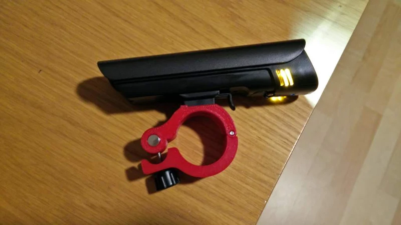 Support de lumière de vélo Degbit pour guidon de 32 mm