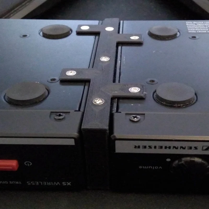 Support de montage en rack pour récepteur Sennheiser EM 10 (XS sans fil) - (6 pièces)