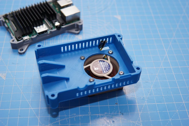 Boîtier Raspberry Pi 3B avec ventilateur 40mm pour dissipateur Kintaro