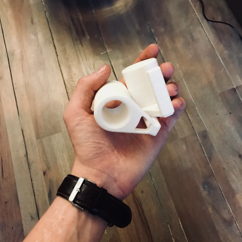 Support pour ordinateur portable pour les jeux et le rendu