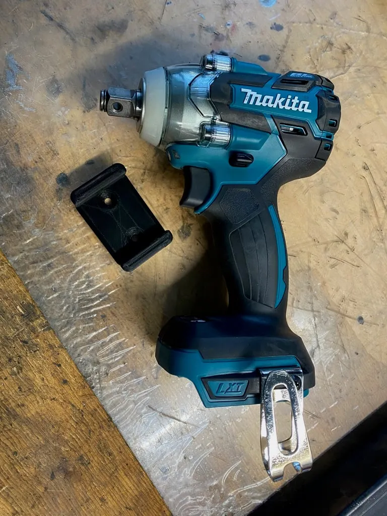 Support mural pour batterie et outils MAKITA 18V