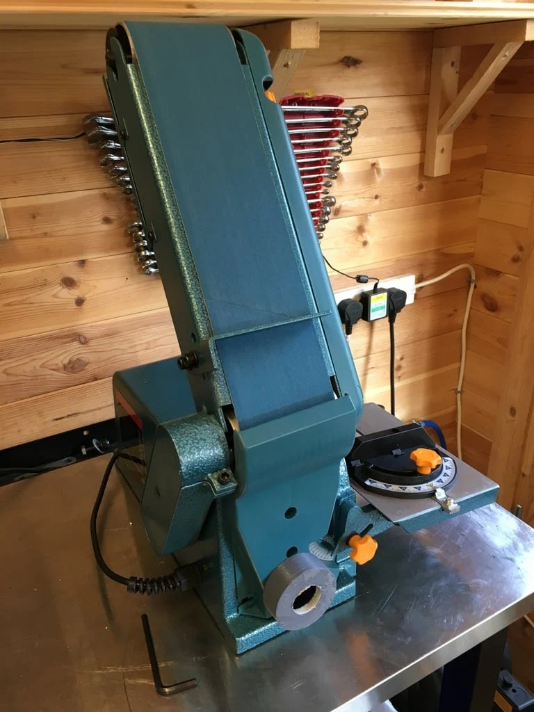 Adaptateur d'extraction de poussière pour ponceuse à bande Draper 50021