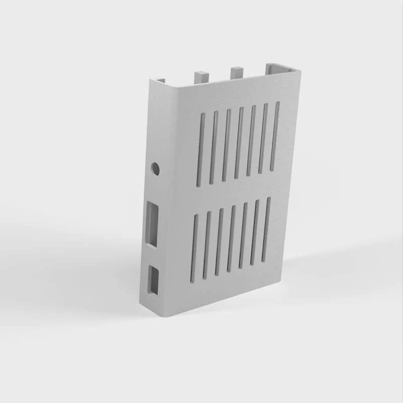 RPI2/3 Boîtier avec espace pour plaque de refroidissement