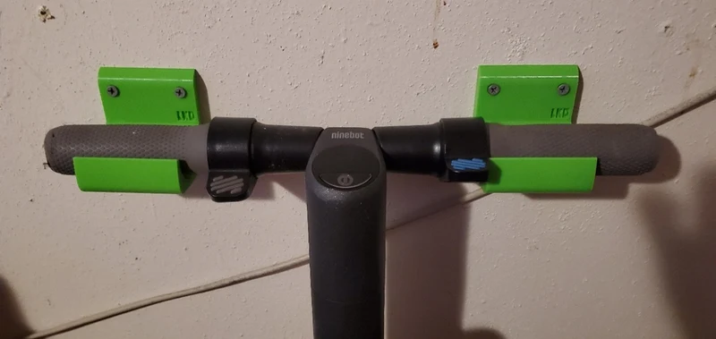 Support mural pour un segway nibot