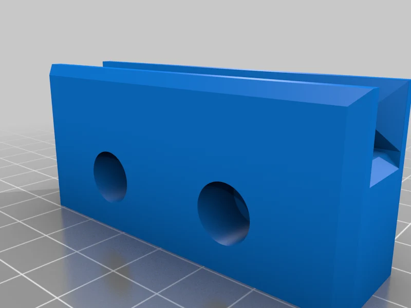 Plateau pour bureau Bekant d'IKEA pour adaptateurs USB-C