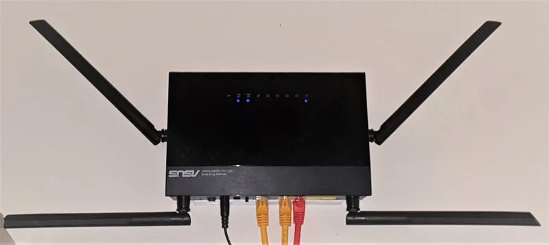 Support mural pour ASUS RT-ACRH12 AC1200