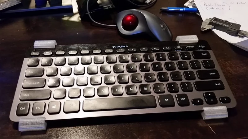 Support inclinable pour clavier Bluetooth Logitech K810