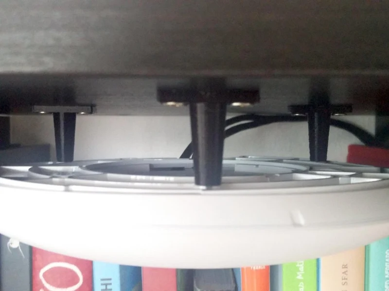 Entretoise Unifi AP Pro pour étagère Ikea KALLAX