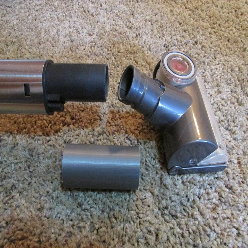 Adaptateur pour aspirateur pour utiliser les anciens accessoires Dyson avec Miele Complete C3