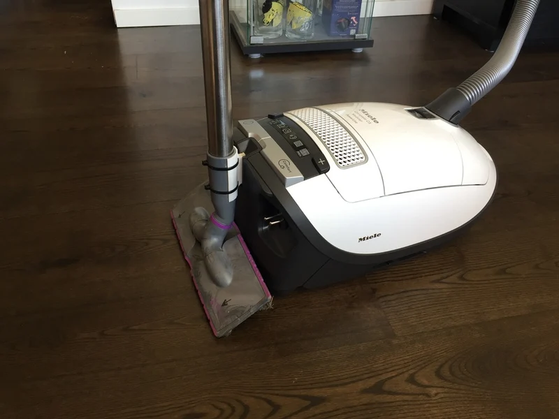 Adaptateur de stationnement pour aspirateur Miele C3 Buse Twinner