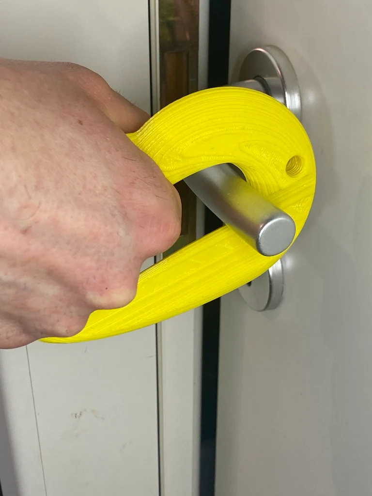 Toucan Saw Grabber : Porte-clés et ouvre-porte mains libres