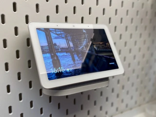 Support mural IKEA Skadis pour Nest / Google Home Hub